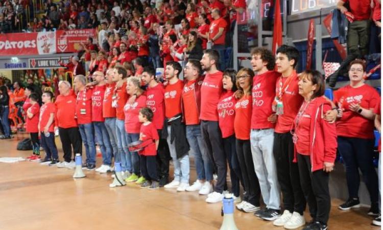 Champions, la semifinale di ritorno Lube-Trento è sold out: come vedere (gratis) la partita in streaming Champions, la semifinale di ritorno Lube-Trento è sold out: come vedere (gratis) la partita in streaming