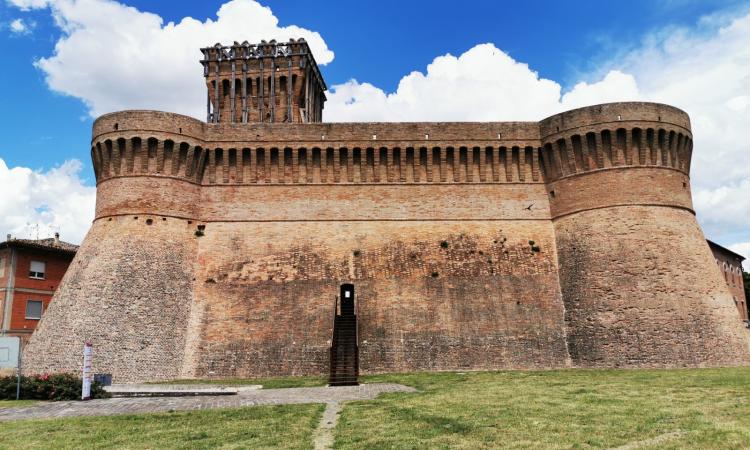 Urbisaglia, trasferiti fondi per il restauro della Rocca medievale: intervento da 311 mila euro Urbisaglia, trasferiti fondi per il restauro della Rocca medievale: intervento da 311 mila euro