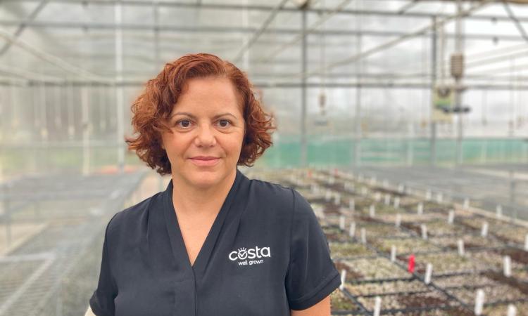 È della portorecanatese Jessica Scalzo il mirtillo più grande al mondo È della portorecanatese Jessica Scalzo il mirtillo più grande al mondo