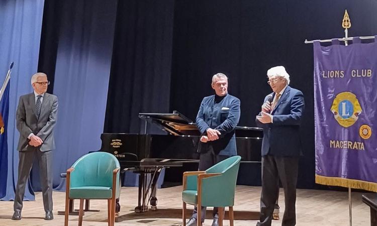 Macerata Opera festival, il direttore Paolo Gavazzeni alla conviviale del Lions Macerata Opera festival, il direttore Paolo Gavazzeni alla conviviale del Lions