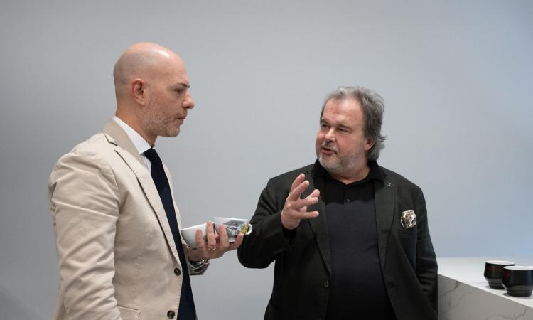 Simonelli Group accoglie il "Picasso della Pasticceria": Pierre Hermé in visita nella sede Simonelli Group accoglie il "Picasso della Pasticceria": Pierre Hermé in visita nella sede