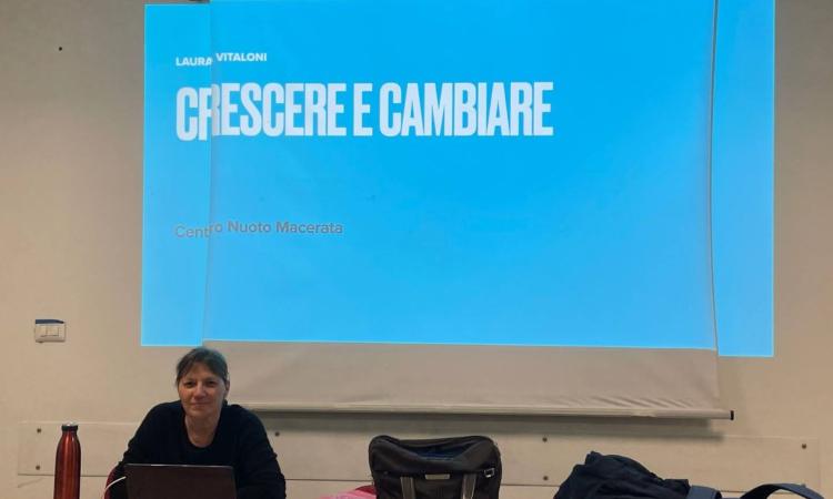 Centro Nuoto Macerata, formazione e crescita al centro degli incontri "extra vasca" Centro Nuoto Macerata, formazione e crescita al centro degli incontri "extra vasca"