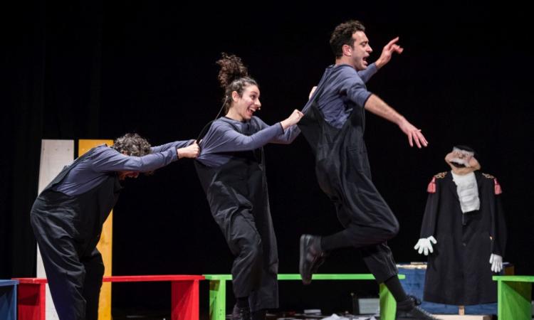 Civitanova, al Rossini due giorni con il teatro per la scuola: attesi oltre 700 bambini Civitanova, al Rossini due giorni con il teatro per la scuola: attesi oltre 700 bambini