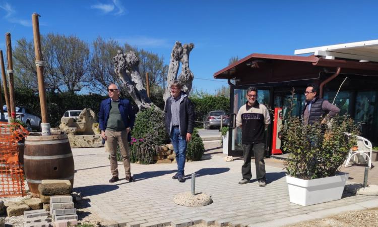 Porto Recanati, sopralluogo di Regione e Provincia dopo mareggiate: "Interventi di massima urgenza"
