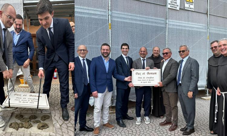 Treia celebra la posa della prima pietra del convento Santissimo Crocifisso. Mozzoni: "cambio di passo nella ricostruzione" Treia celebra la posa della prima pietra del convento Santissimo Crocifisso. Mozzoni: "cambio di passo nella ricostruzione"
