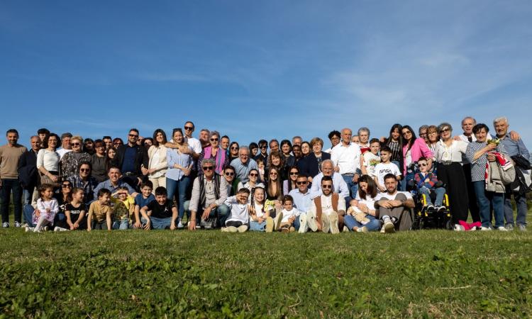 Pollenza, la famiglia dal 1904: i Perticarari si riuniscono per la "festa dei cugini" Pollenza, la famiglia dal 1904: i Perticarari si riuniscono per la "festa dei cugini"