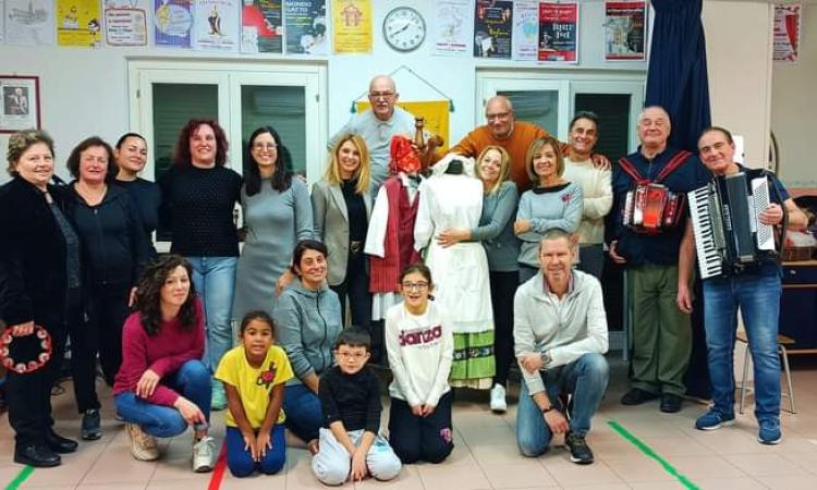 Li Matti de Montecò, a Loreto al via i corsi di saltarello per adulti Li Matti de Montecò, a Loreto al via i corsi di saltarello per adulti