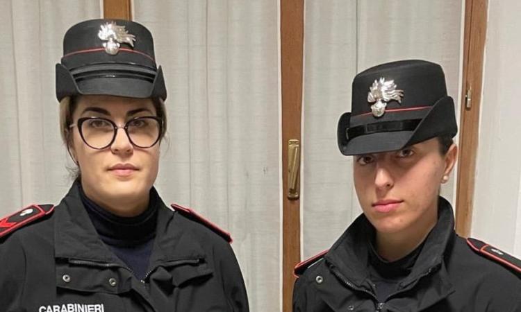 Esanatoglia - Fermato in auto, nasconde cocaina pronta per lo spaccio: denunciato 44enne