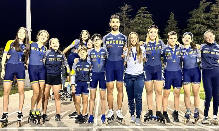Pattinaggio corsa, incetta di medaglie per la Juvenilia Pollenza ai Campionati regionali Pattinaggio corsa, incetta di medaglie per la Juvenilia Pollenza ai Campionati regionali