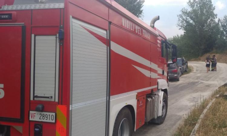 Morrovalle, malore fatale mentre brucia le sterpaglie: muore un uomo Morrovalle, malore fatale mentre brucia le sterpaglie: muore un uomo
