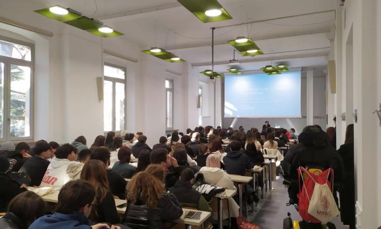 Unimc, digital marketing e sicurezza informatica: al via i corsi CoopToDigital Unimc, digital marketing e sicurezza informatica: al via i corsi CoopToDigital