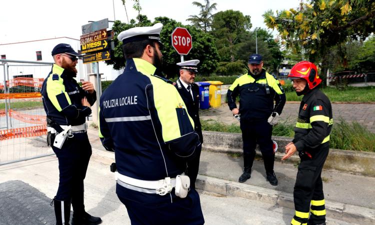 Macerata, a Piediripa niente più "zona rossa" ma continuano i monitoraggi: cosa cambia Macerata, a Piediripa niente più "zona rossa" ma continuano i monitoraggi: cosa cambia