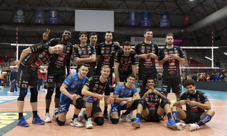 La Lube vince a Piacenza e resta in corsa: è qualificata per le semifinali 5° posto