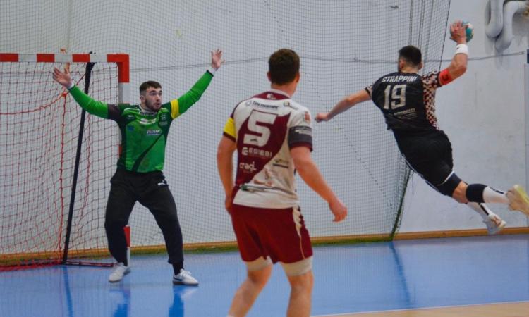 Pallamano A Gold, la sconfitta contro Cassano Magnago condanna la Macagi Cingoli ai play-out Pallamano A Gold, la sconfitta contro Cassano Magnago condanna la Macagi Cingoli ai play-out