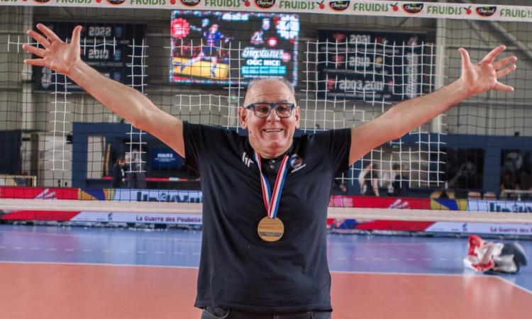 Pallavolo, da Appignano a Parigi: Giuseppe Pigliacampo campione di Francia