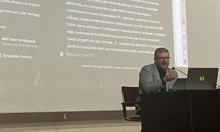 "IA e mondo del lavoro", gli alunni del Galieli affascinati dalla lezione del prof. Frontoni "IA e mondo del lavoro", gli alunni del Galieli affascinati dalla lezione del prof. Frontoni