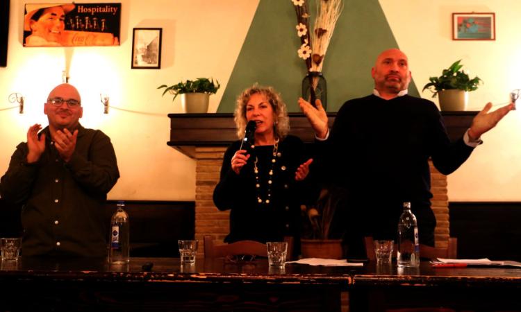 Piccolo malore durante confronto elettorale, Paolorossi sdrammatizza: "Non vorrei dedicare a Filottrano anche la vita" Piccolo malore durante confronto elettorale, Paolorossi sdrammatizza: "Non vorrei dedicare a Filottrano anche la vita"