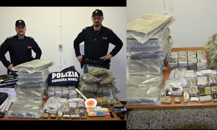 Porto Recanati, disoccupato ma di professione spacciatore: in casa ha 58 chili di droga, arrestato (FOTO) Porto Recanati, disoccupato ma di professione spacciatore: in casa ha 58 chili di droga, arrestato (FOTO)