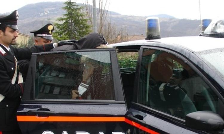 Corridonia, sorpreso in auto con l'hashish a ridosso del fiume Chienti: pusher 20enne in manette