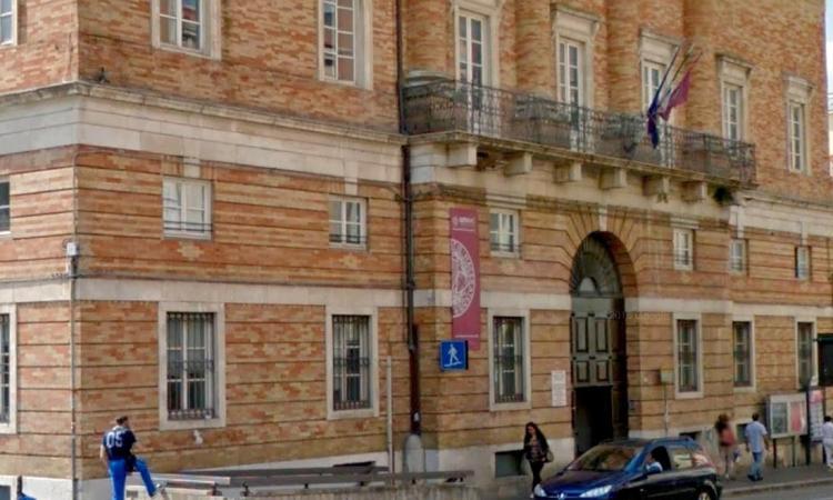 All’Università di Macerata arriva l’Erasmus Italiano: da Siena all’Orientale di Napoli, le opportunità per gli studenti All’Università di Macerata arriva l’Erasmus Italiano: da Siena all’Orientale di Napoli, le opportunità per gli studenti