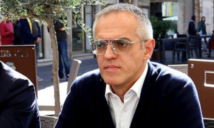 Elezioni Cingoli, Fratelli d'Italia si sfila da Maccioni: "Chiunque lo sosterrà sarà fuori dal partito" Elezioni Cingoli, Fratelli d'Italia si sfila da Maccioni: "Chiunque lo sosterrà sarà fuori dal partito"