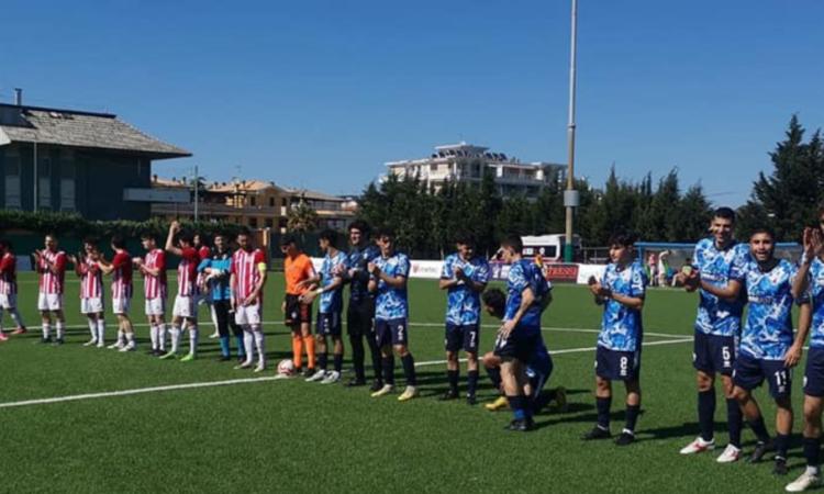 Niente finale regionale per la Settempeda: a Porto d'Ascoli l'Azzurra vince con un gol al 90' Niente finale regionale per la Settempeda: a Porto d'Ascoli l'Azzurra vince con un gol al 90'