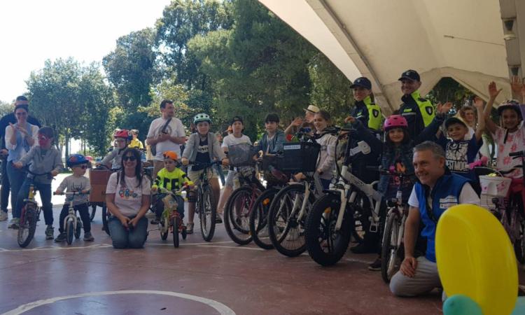 Civitanova, "Bimbi in bici" fa centro: la passione per le 2 ruote travolge i più piccoli