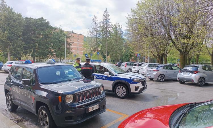 San Severino, rapina nel parcheggio con la scusa della vendita dell'auto: individuato il terzo complice San Severino, rapina nel parcheggio con la scusa della vendita dell'auto: individuato il terzo complice