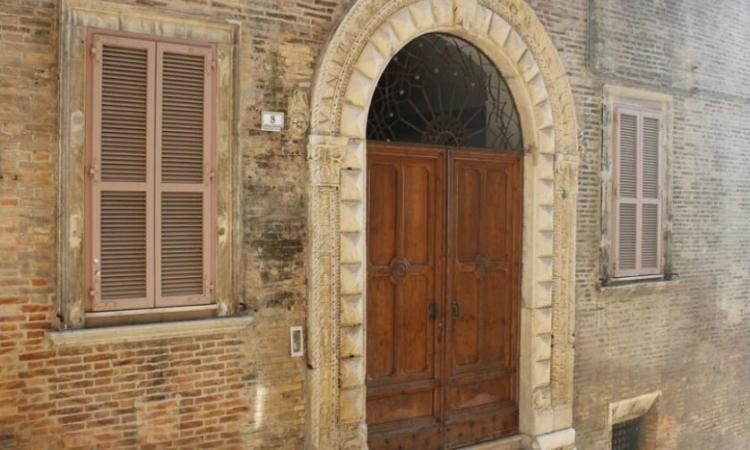 Macerata, cinque posti auto comunali disponibili al condominio Le Spighe: come fare domanda Macerata, cinque posti auto comunali disponibili al condominio Le Spighe: come fare domanda