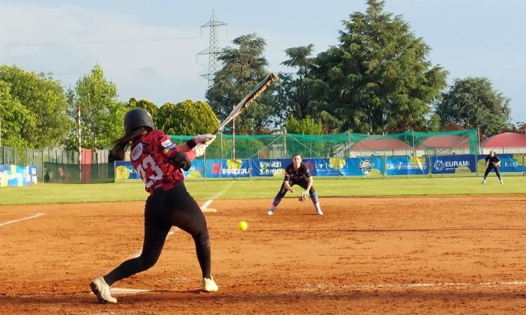 Softball, Macerata strappa un pareggio sul campo della seconda della classe: bella prova a Saronno Softball, Macerata strappa un pareggio sul campo della seconda della classe: bella prova a Saronno