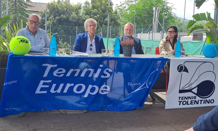 Tennis, i migliori Under 16 del mondo arrivano a Tolentino: al via il torneo internazionale