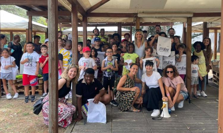 Macerata - Estate in quartiere, si cercano giovani animatori: come fare domanda Macerata - Estate in quartiere, si cercano giovani animatori: come fare domanda