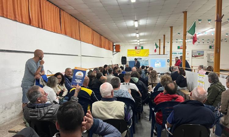 Il senatore Guido Castelli a Treia, Farabollini: "Un segnale importante di vicinanza per il territorio" Il senatore Guido Castelli a Treia, Farabollini: "Un segnale importante di vicinanza per il territorio"