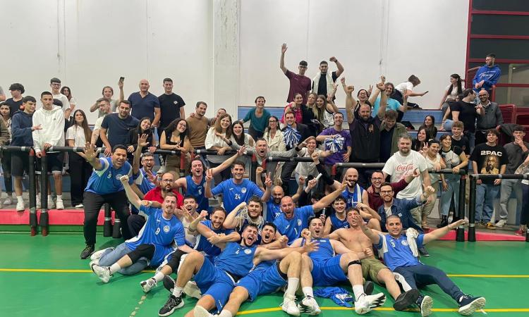 Gioia Cus Macerata, la squadra di basket vince i playoff ed è promossa nella Divisione Regionale