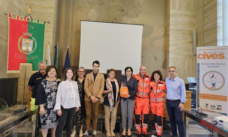 "Corridonia è cardioprotetta": presto in città postazioni con i defibrillatori