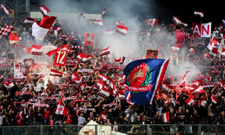 Ancona, caos stipendi: a rischio l’scrizione alla prossima Serie C Ancona, caos stipendi: a rischio l’scrizione alla prossima Serie C