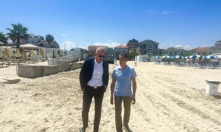 Civitanova, liquami nel fosso Maranello: "Revocato il divieto di balneazione"