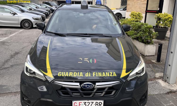 Civitanova, indebita percezione del reddito di cittadinanza: denuncia e sequestro di oltre 7mila euro Civitanova, indebita percezione del reddito di cittadinanza: denuncia e sequestro di oltre 7mila euro