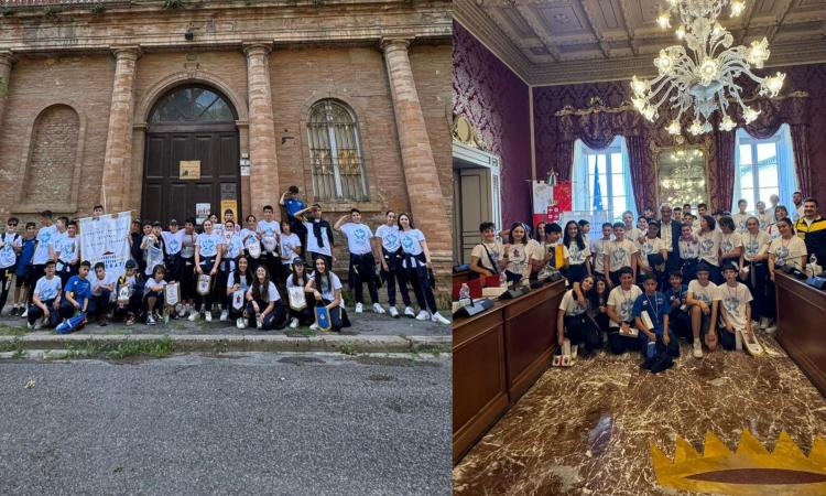 Macerata, Parcaroli conferisce onorificenza agli alunni del Convitto: riconoscimento al merito e all'eccellenza