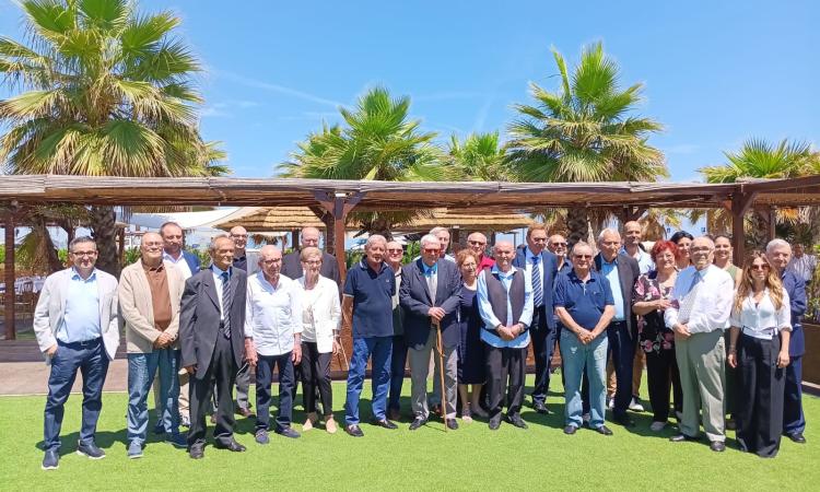 Civitanova, imprenditori, negozianti e artigiani: il Banco Marchigiano premia i soci più longevi