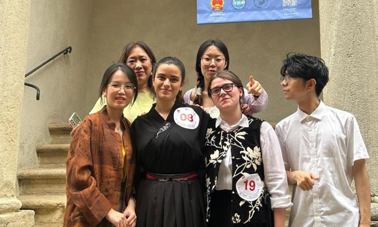 Chinese Bridge 2024, nuovo premio per il liceo Leopardi di Macerata Chinese Bridge 2024, nuovo premio per il liceo Leopardi di Macerata