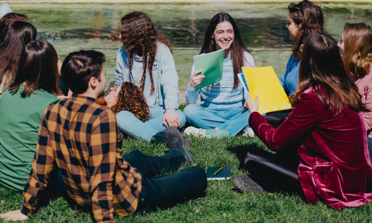 Unimc, gli allievi della Scuola di studi Superiori a lezione con la casa editrice Iperborea