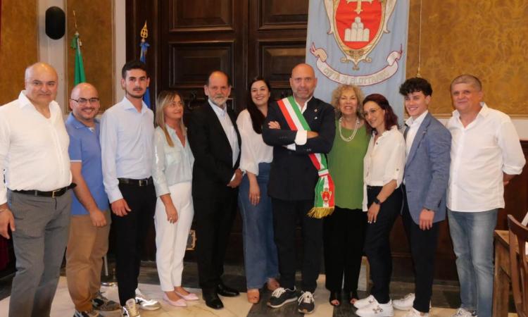 Il giuramento di Paolorossi: "Da sindaco voglio il benessere dei miei concittadini e voglio far parlare di Filottrano"