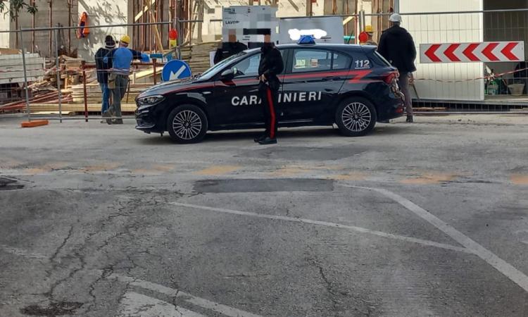 Violazioni della sicurezza e lavoro nero: maxi-sanzione per un cantiere lungo la provinciale 84