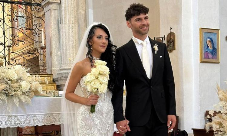 Mogliano, l'amore va in gol: Sacha Amaolo e Vanessa Antonelli uniti in matrimonio