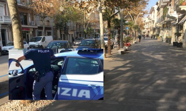 Civitanova, rissa tra connazionali in pieno centro sfocia in una rapina: denuncia e foglio di via Civitanova, rissa tra connazionali in pieno centro sfocia in una rapina: denuncia e foglio di via
