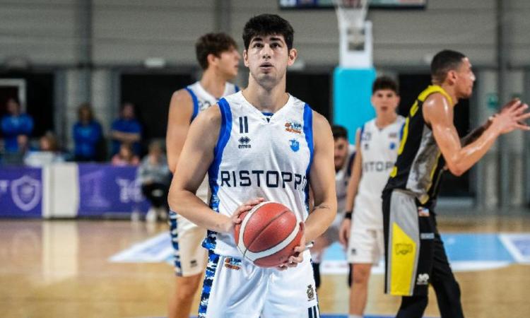 Serie B, l'Attila Basket accoglie Francesco Rapini: settimo giocatore del roster arancioblù Serie B, l'Attila Basket accoglie Francesco Rapini: settimo giocatore del roster arancioblù