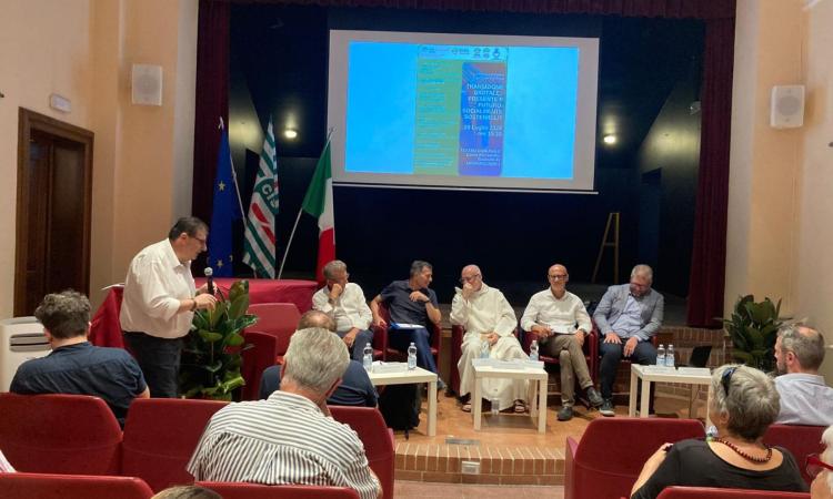 CISL Marche a Urbisaglia: transizione digitale e sostenibilità sociale al centro del dibattito CISL Marche a Urbisaglia: transizione digitale e sostenibilità sociale al centro del dibattito