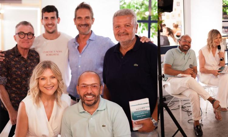 Civitanova, Natasha Stefanenko catalizzatrice alla pizzeria Duca: Giuseppe Cruciani al Madeira il 13 agosto