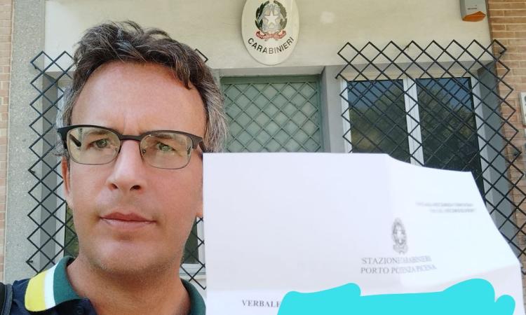 Diego Fusaro: "Insultato e minacciato in strada con l'alibi dell'antifascismo, ho sporto denuncia" Diego Fusaro: "Insultato e minacciato in strada con l'alibi dell'antifascismo, ho sporto denuncia"